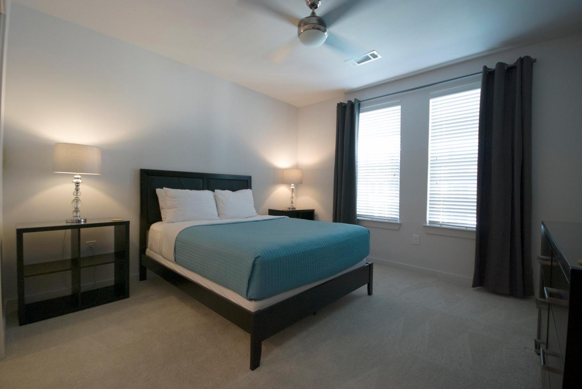 Spectacular Apartments By Bca Furnished Apartments أتلانتا الغرفة الصورة