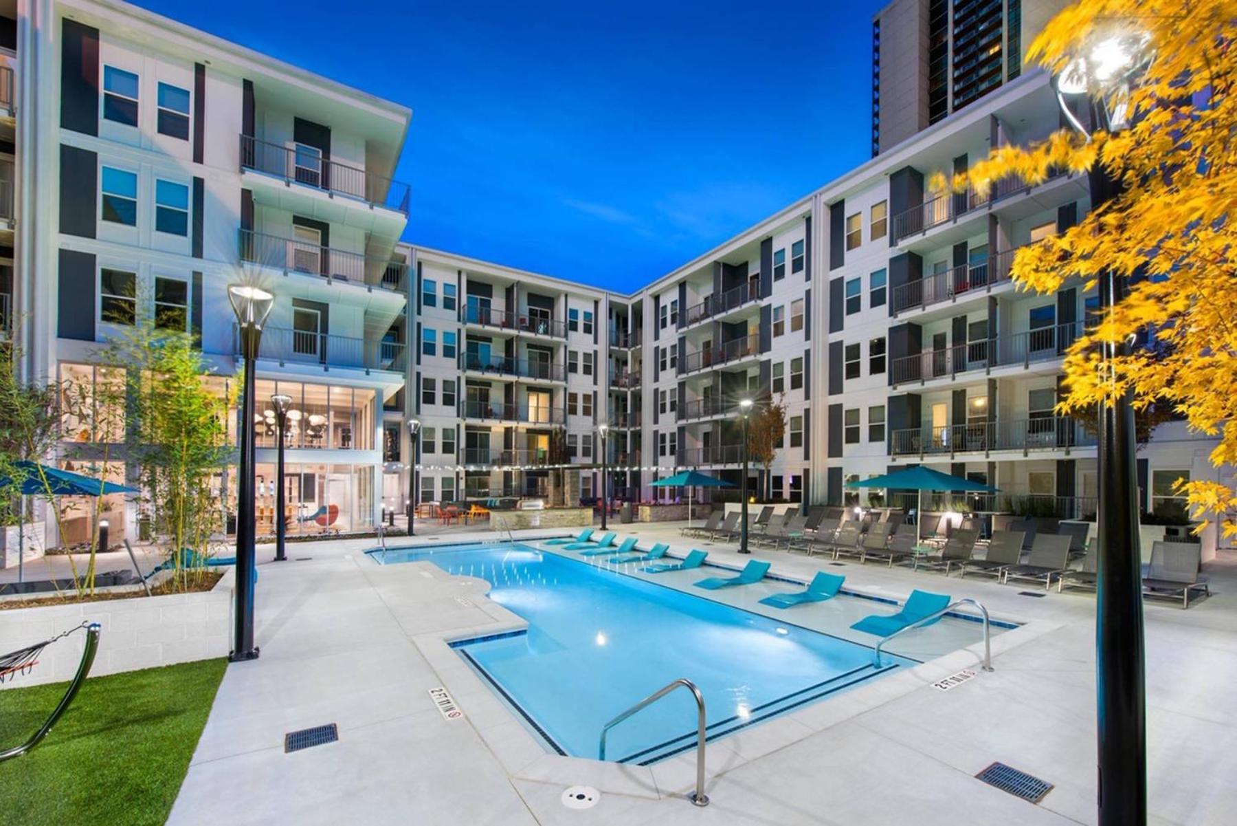 Spectacular Apartments By Bca Furnished Apartments أتلانتا الغرفة الصورة